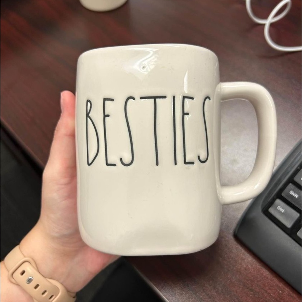 Rae Dunn “Besties” Mug